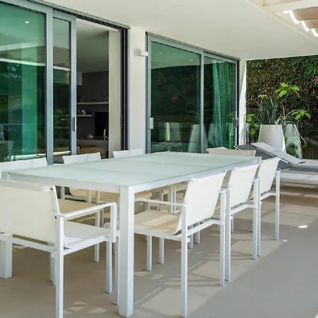 Luxury Mansion, Excellent Holiday home