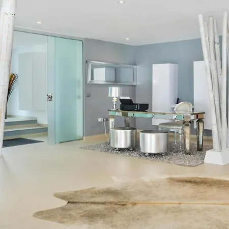 Luxury Mansion, Excellent Holiday home *